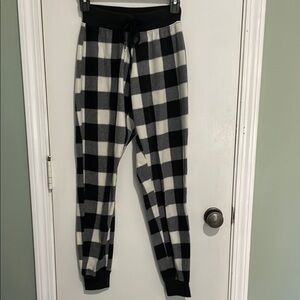 Aeropostale Fleece black and white check pajama pants
